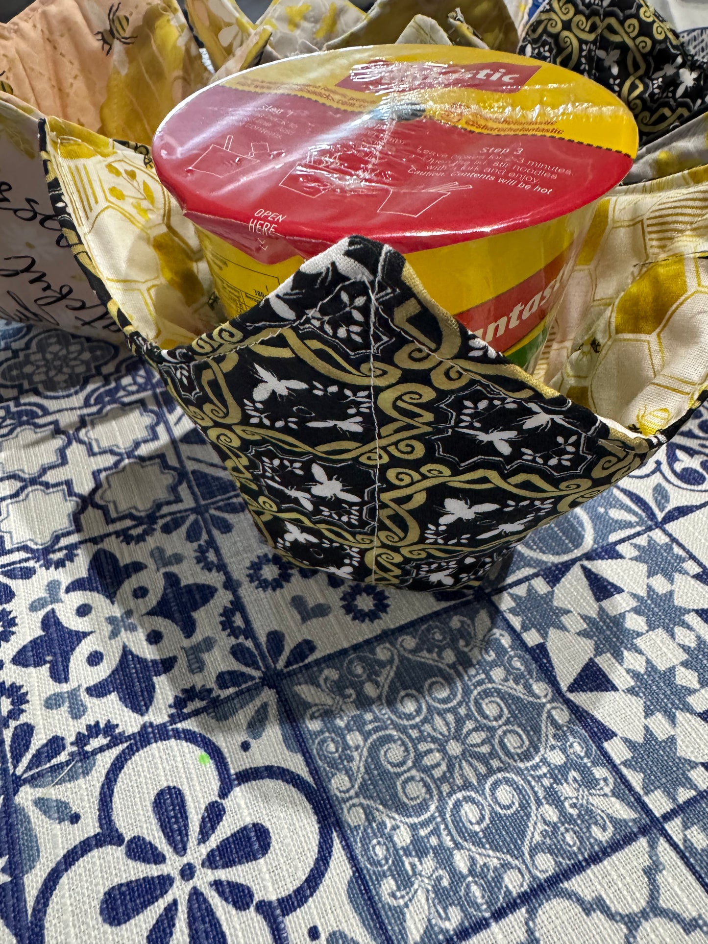 Noodle Cup/Ice Cream Cozy