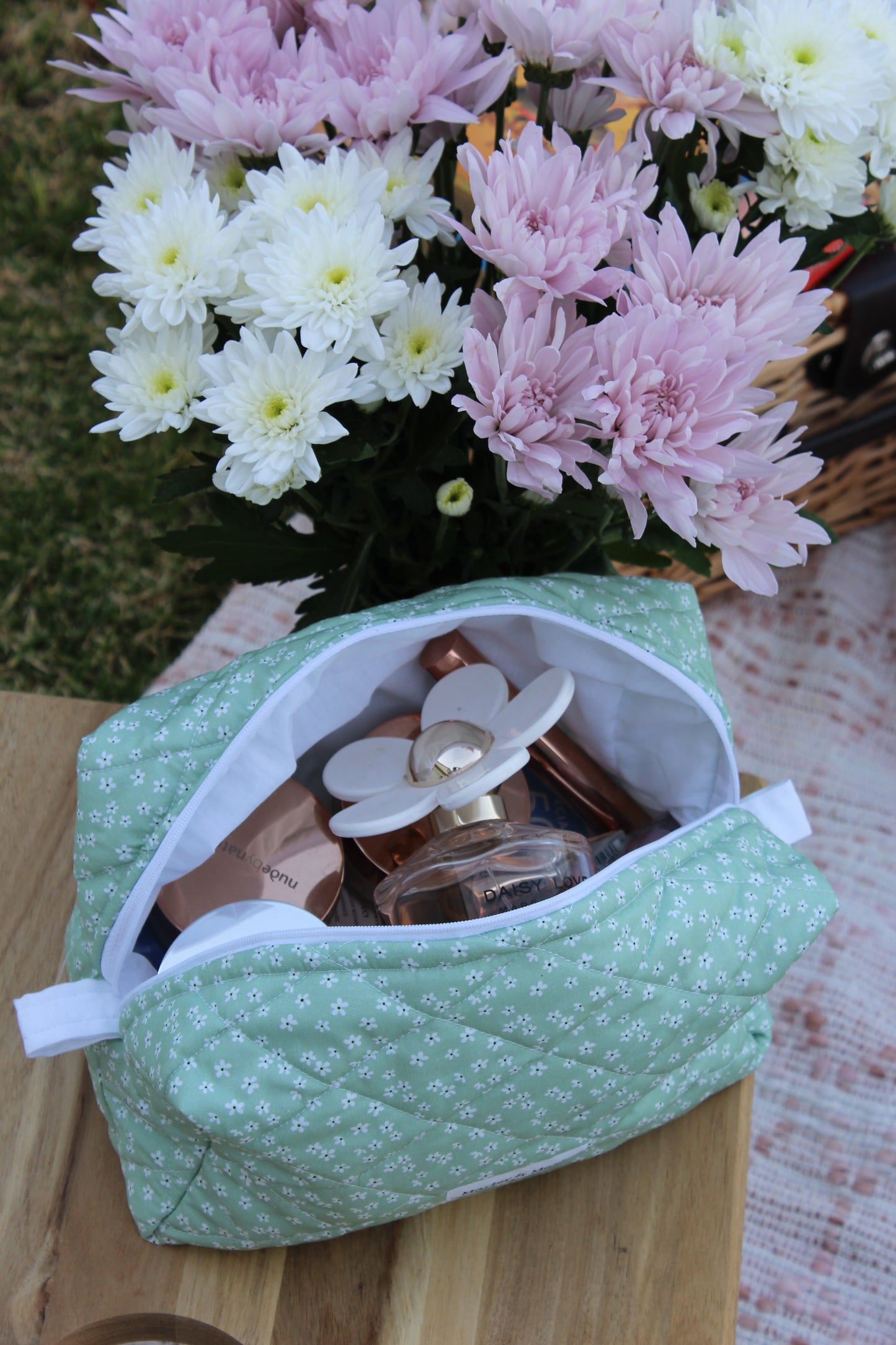 Makeup Bag Green White Flower